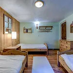 Les Frenes Bed and Breakfast Σαμονί