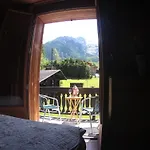 Bed and Breakfast Les Frenes *