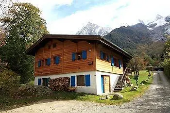 Les Frenes Nocleg ze śniadaniem