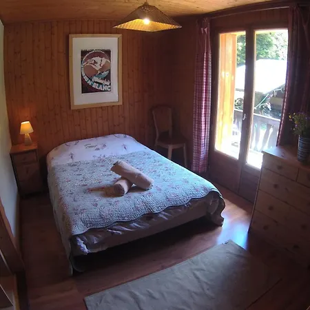 Les Frenes Bed and Breakfast
